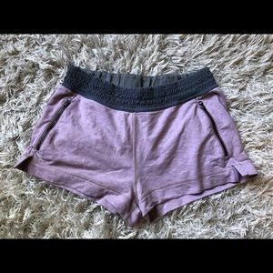 Lululemon shorts- size 6